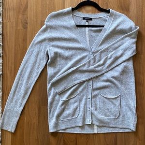 Grey cardigan
